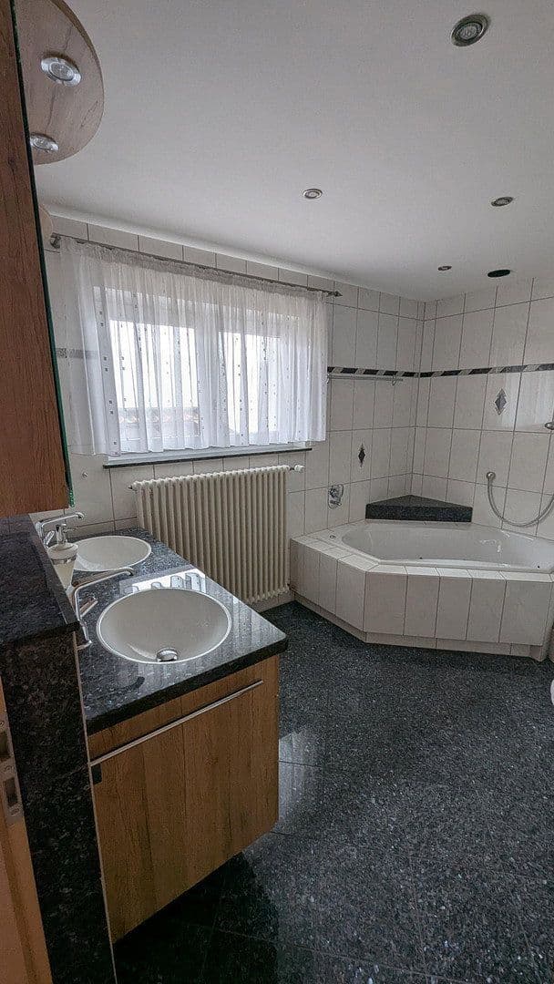 house for sale, 247 m², Bad Liebenzell, Baden-Württemberg house for sale, 247 m², Bad Liebenzell, Baden-Württemberg