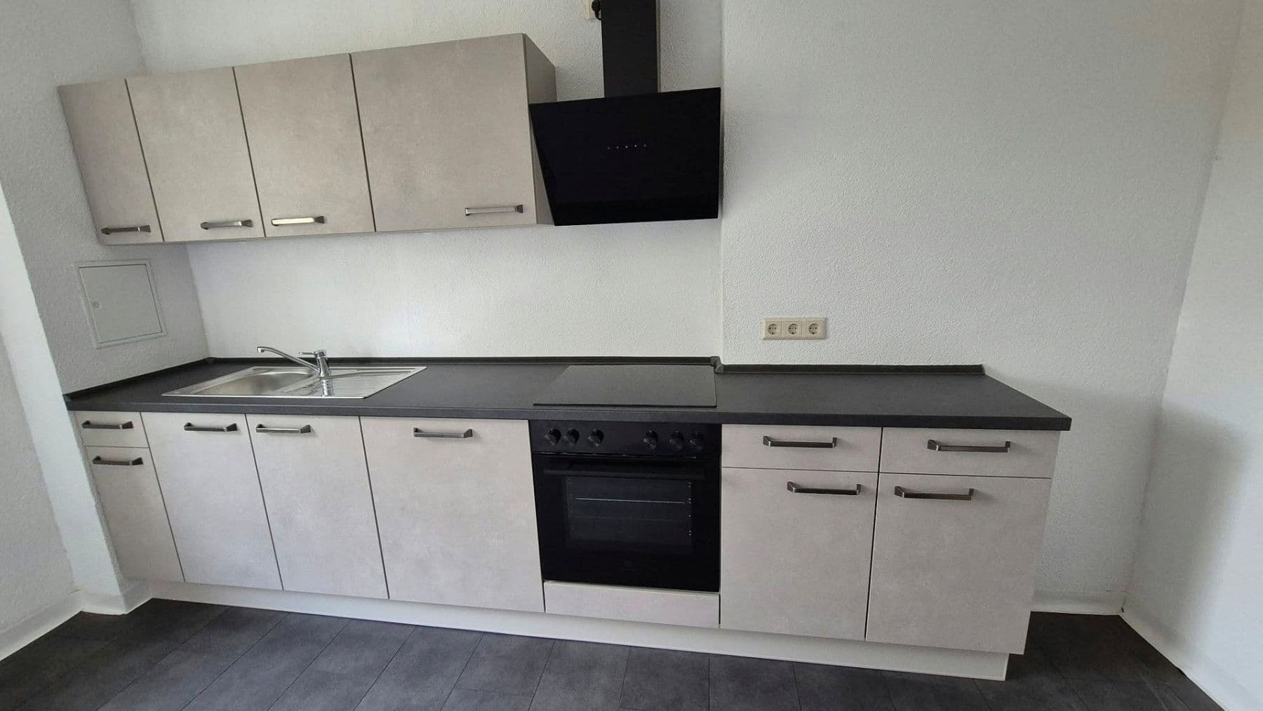 3 bedroom flat to rent, 73 m², Turmstrasse 18, Dessau, Saxony-Anhalt 3 bedroom flat to rent, 73 m², Turmstrasse 18, Dessau, Saxony-Anhalt