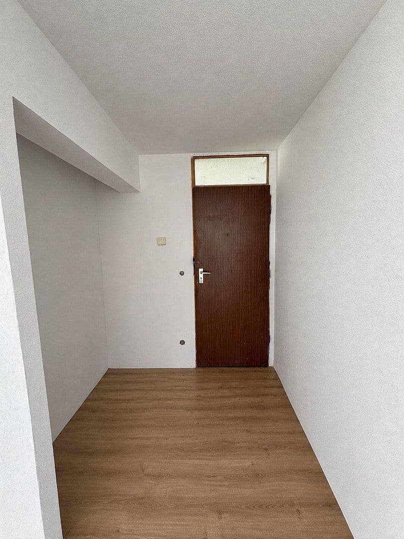2 bedroom with open-plan kitchen flat to rent, 114 m², Bietigheim-Bissingen, Baden-Württemberg 2 bedroom with open-plan kitchen flat to rent, 114 m², Bietigheim-Bissingen, Baden-Württemberg