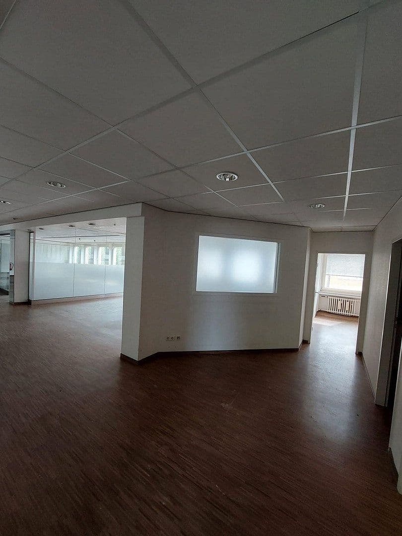 office to rent, 286 m², Jakobistr. 3-5, Düsseldorf, North Rhine-Westphalia office to rent, 286 m², Jakobistr. 3-5, Düsseldorf, North Rhine-Westphalia