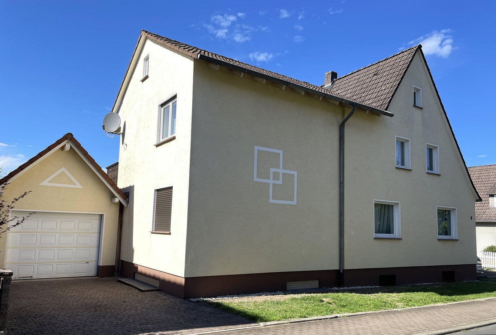 house for sale, 204 m², Rotenburg an der Fulda, Hesse house for sale, 204 m², Rotenburg an der Fulda, Hesse