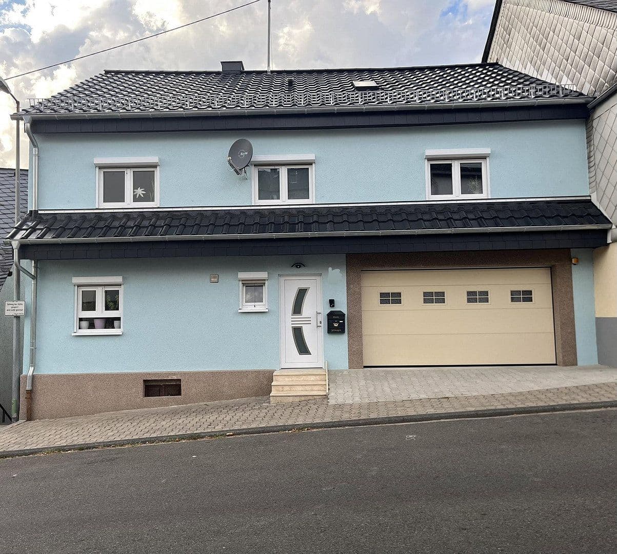 house for sale, 152 m², Idar-Oberstein, Rhineland-Palatinate house for sale, 152 m², Idar-Oberstein, Rhineland-Palatinate