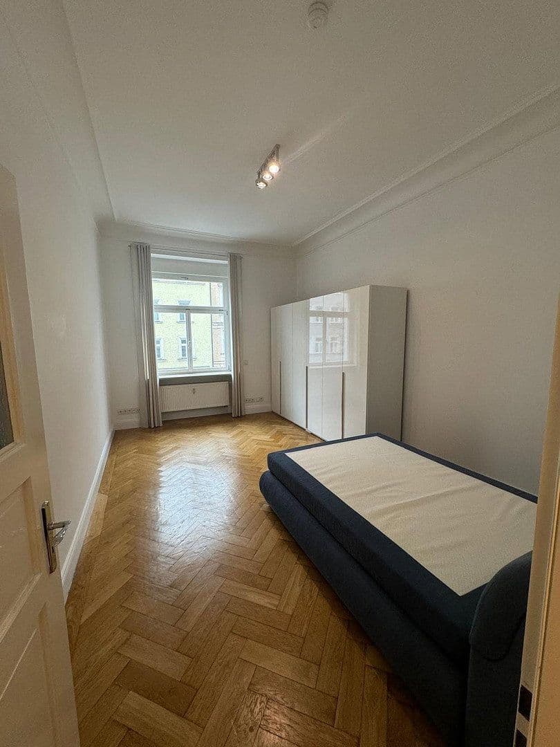 3 bedroom flat to rent, 110 m², Kurfürstenstraße 20, München, Bavaria 3 bedroom flat to rent, 110 m², Kurfürstenstraße 20, München, Bavaria