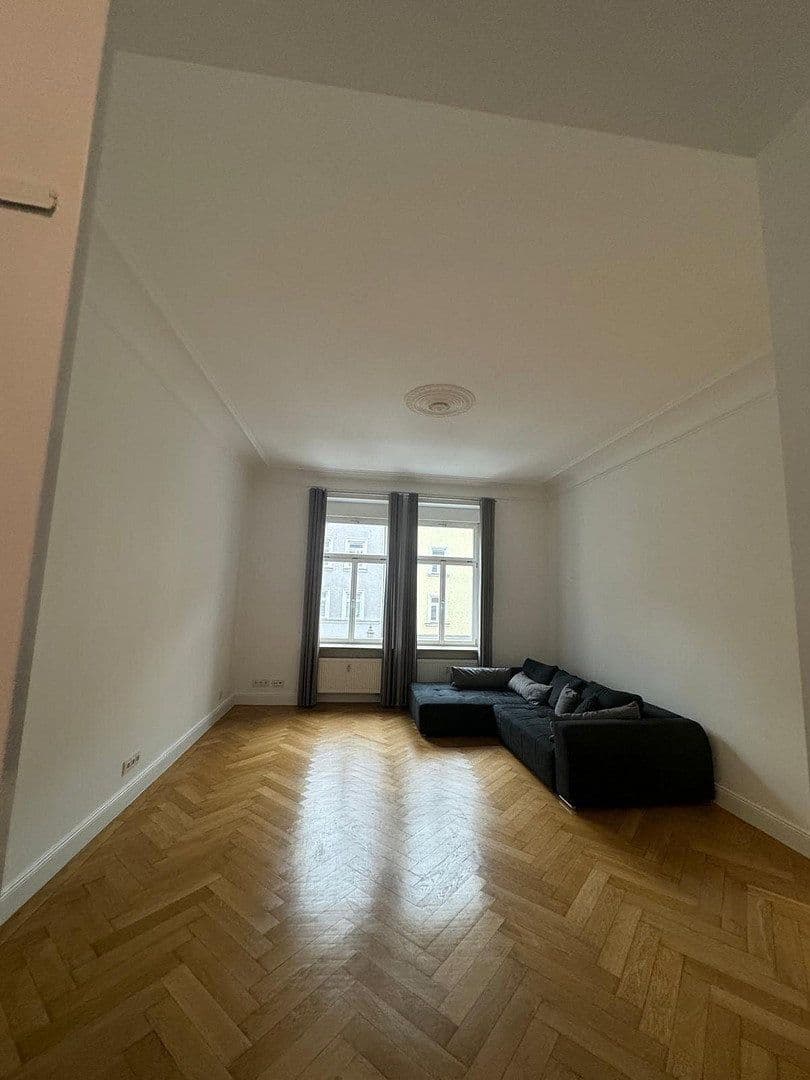3 bedroom flat to rent, 110 m², Kurfürstenstraße 20, München, Bavaria 3 bedroom flat to rent, 110 m², Kurfürstenstraße 20, München, Bavaria