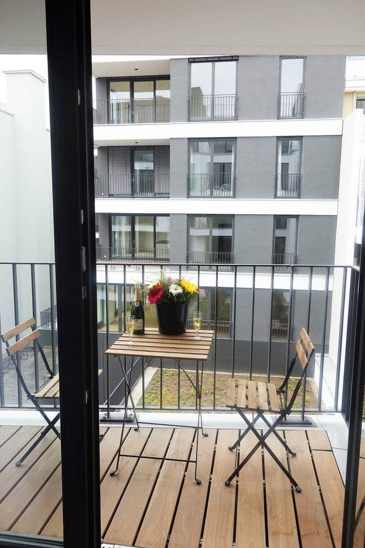 3 bedroom flat to rent, 76 m², Chausseestraße 37, Berlin, Berlin 3 bedroom flat to rent, 76 m², Chausseestraße 37, Berlin, Berlin