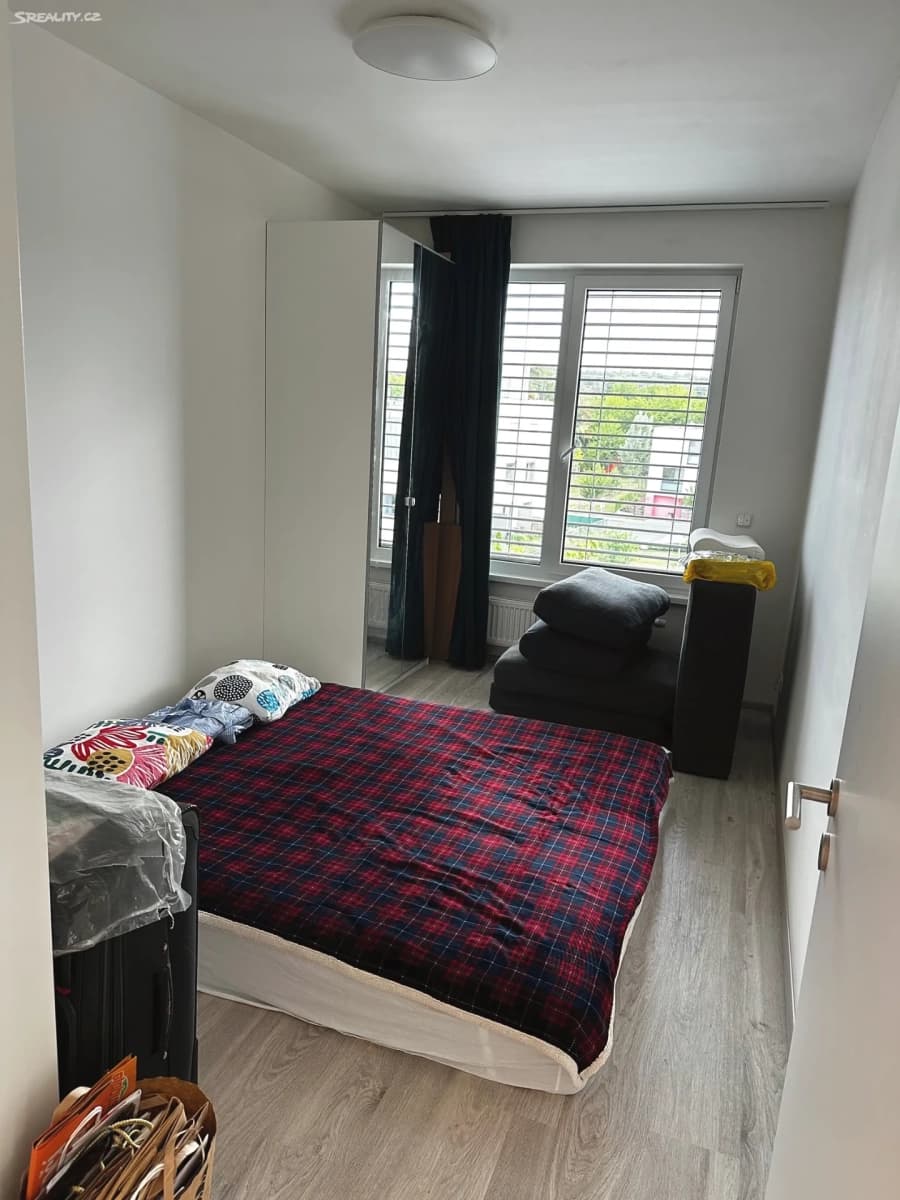 1 bedroom with open-plan kitchen flat to rent, 52 m², Oldřichovská, Prague, Prague 1 bedroom with open-plan kitchen flat to rent, 52 m², Oldřichovská, Prague, Prague