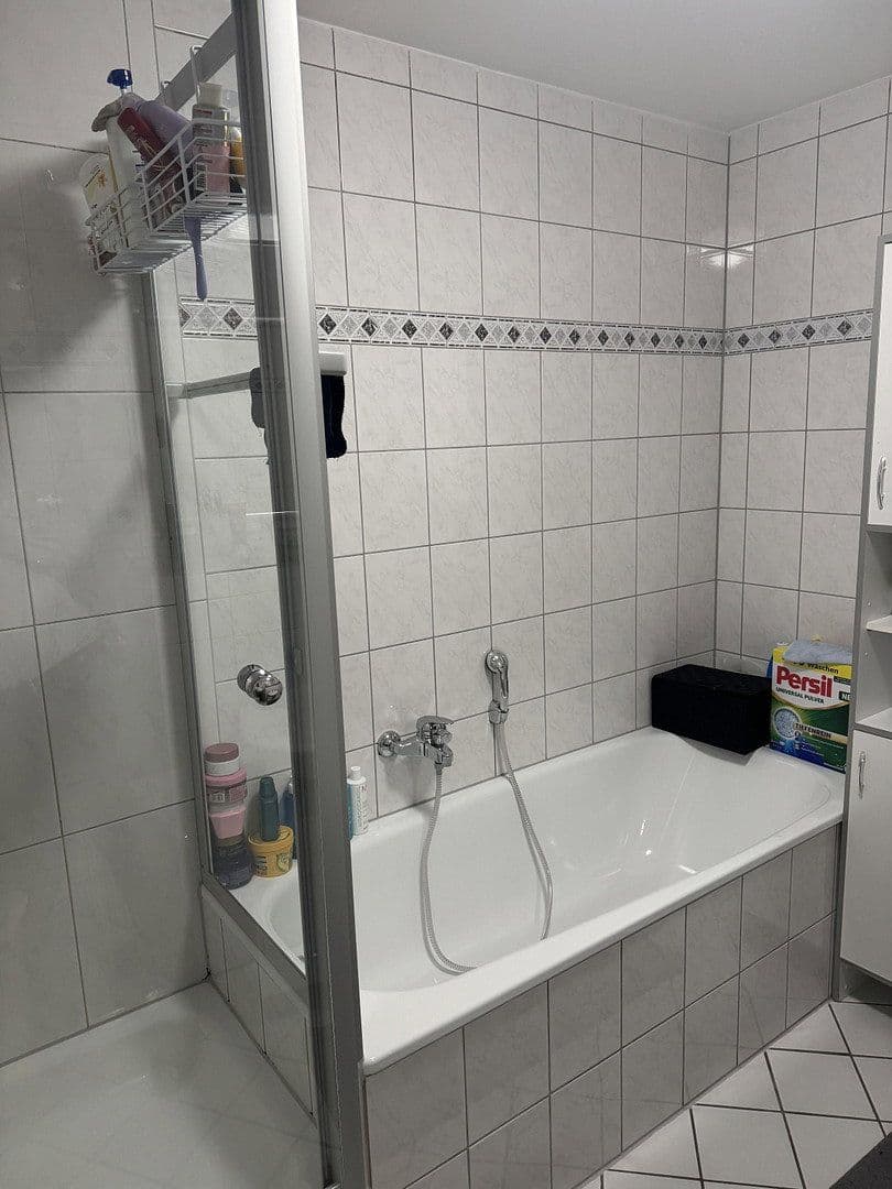 4 bedroom flat to rent, 95 m², Stettinerstr. 11a, Heiligenhaus, North Rhine-Westphalia 4 bedroom flat to rent, 95 m², Stettinerstr. 11a, Heiligenhaus, North Rhine-Westphalia