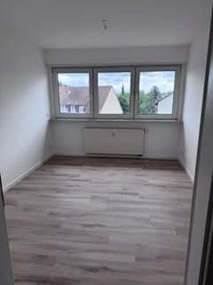 2 bedroom with open-plan kitchen flat to rent, 87 m², Ilvesheim, Baden-Württemberg 2 bedroom with open-plan kitchen flat to rent, 87 m², Ilvesheim, Baden-Württemberg