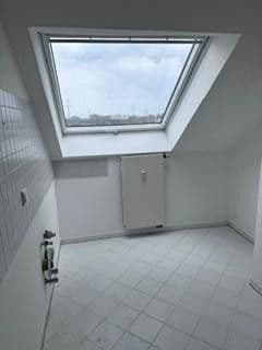 2 bedroom with open-plan kitchen flat to rent, 87 m², Ilvesheim, Baden-Württemberg 2 bedroom with open-plan kitchen flat to rent, 87 m², Ilvesheim, Baden-Württemberg