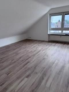 2 bedroom with open-plan kitchen flat to rent, 87 m², Ilvesheim, Baden-Württemberg 2 bedroom with open-plan kitchen flat to rent, 87 m², Ilvesheim, Baden-Württemberg