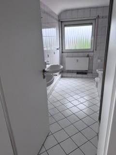 2 bedroom with open-plan kitchen flat to rent, 87 m², Ilvesheim, Baden-Württemberg 2 bedroom with open-plan kitchen flat to rent, 87 m², Ilvesheim, Baden-Württemberg