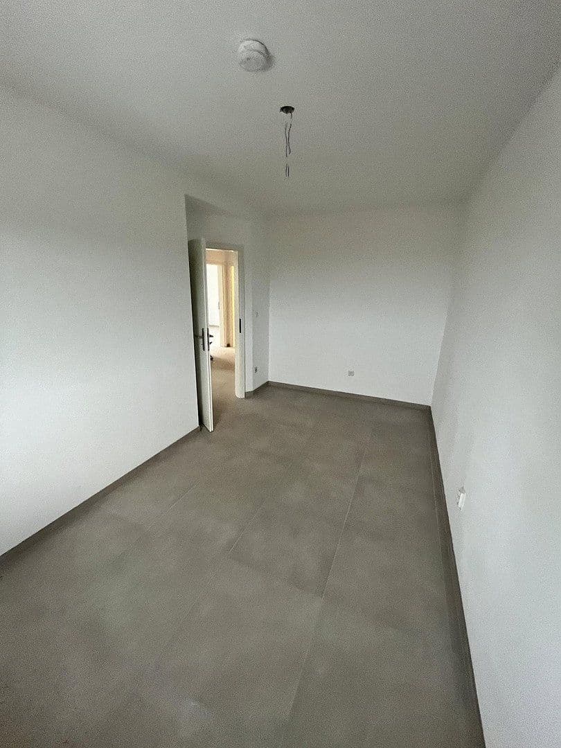 3 bedroom flat to rent, 62 m², Weegener Str. 36, Lohmar, North Rhine-Westphalia 3 bedroom flat to rent, 62 m², Weegener Str. 36, Lohmar, North Rhine-Westphalia