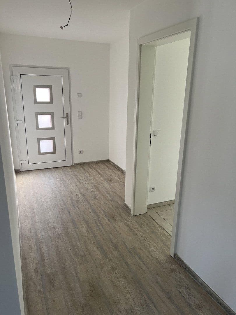 2 bedroom with open-plan kitchen flat to rent, 98 m², Am Kiefernwald 5 B, Groß Kreutz (Havel), Brandenburg 2 bedroom with open-plan kitchen flat to rent, 98 m², Am Kiefernwald 5 B, Groß Kreutz (Havel), Brandenburg