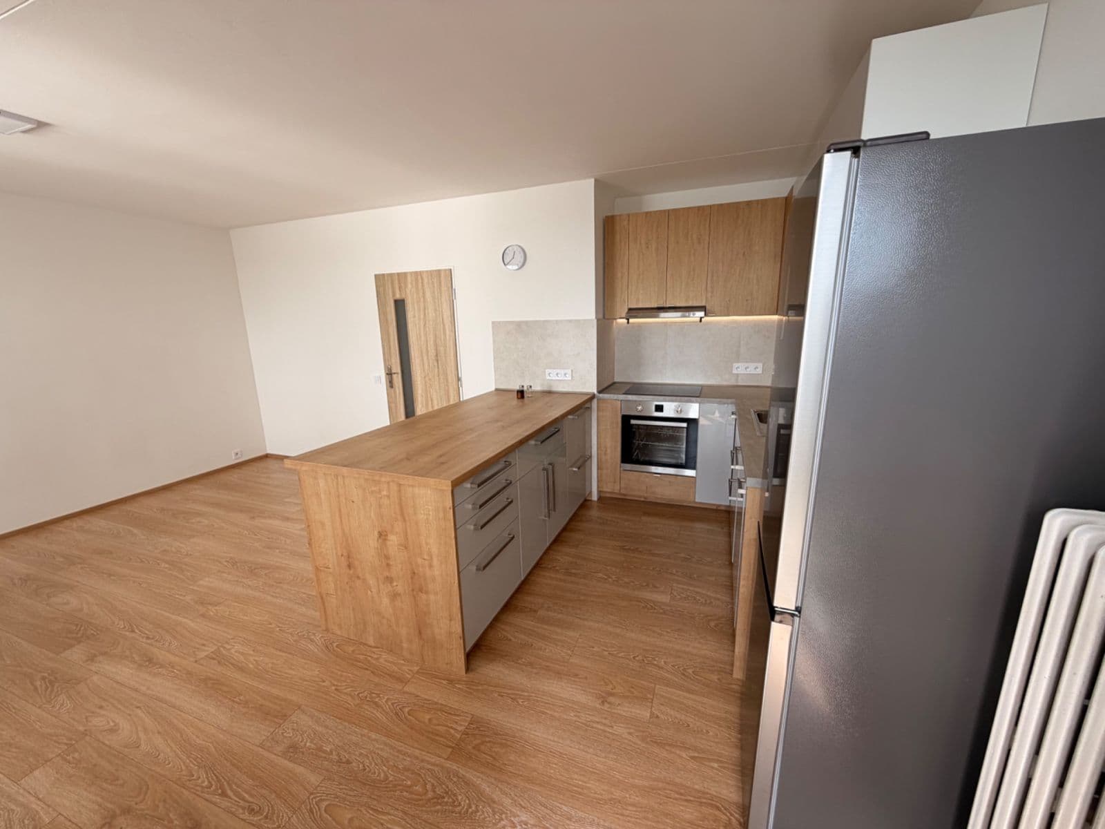 3 bedroom flat to rent, 75 m², Tatarkova, Prague, Prague 3 bedroom flat to rent, 75 m², Tatarkova, Prague, Prague