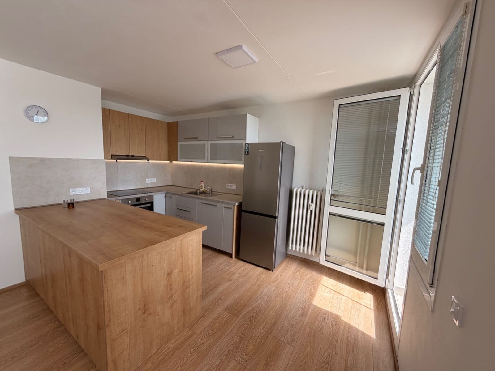 3 bedroom flat to rent, 75 m², Tatarkova, Prague, Prague 3 bedroom flat to rent, 75 m², Tatarkova, Prague, Prague
