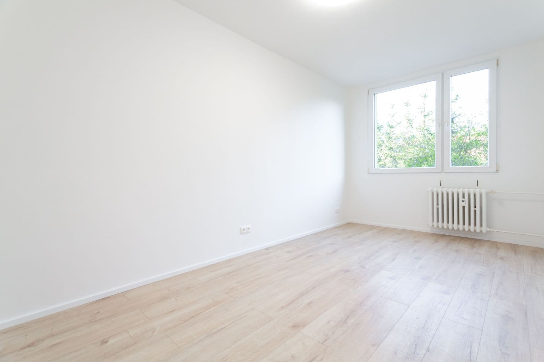 3 bedroom with open-plan kitchen flat for sale, 85 m², Prusíkova, Prague, Prague 3 bedroom with open-plan kitchen flat for sale, 85 m², Prusíkova, Prague, Prague