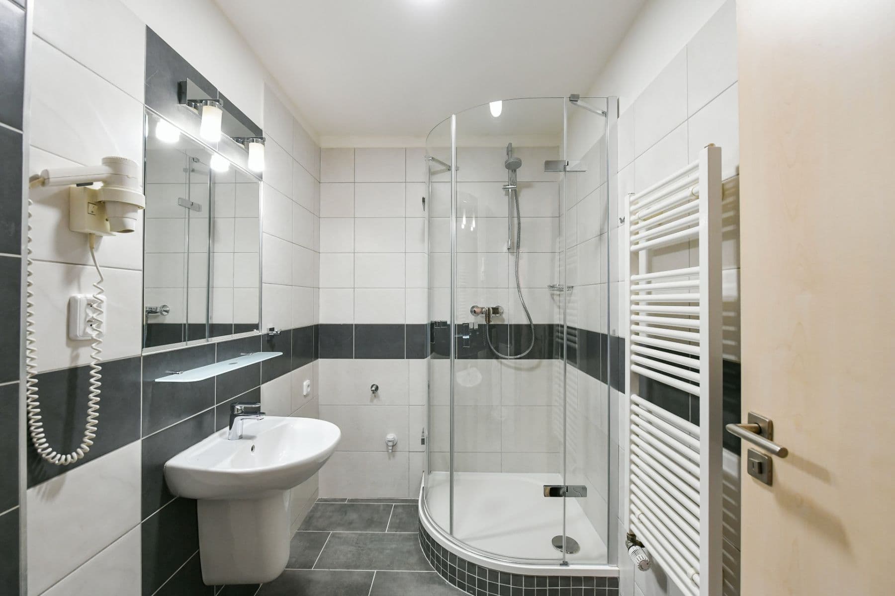 Studio flat to rent, 19 m², Na Ostrůvku, Prague, Prague Studio flat to rent, 19 m², Na Ostrůvku, Prague, Prague