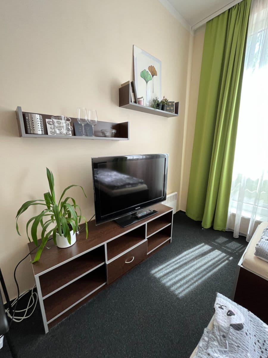 Studio flat to rent, 24 m², Poznaňská, Sázava, Středočeský Region Studio flat to rent, 24 m², Poznaňská, Sázava, Středočeský Region