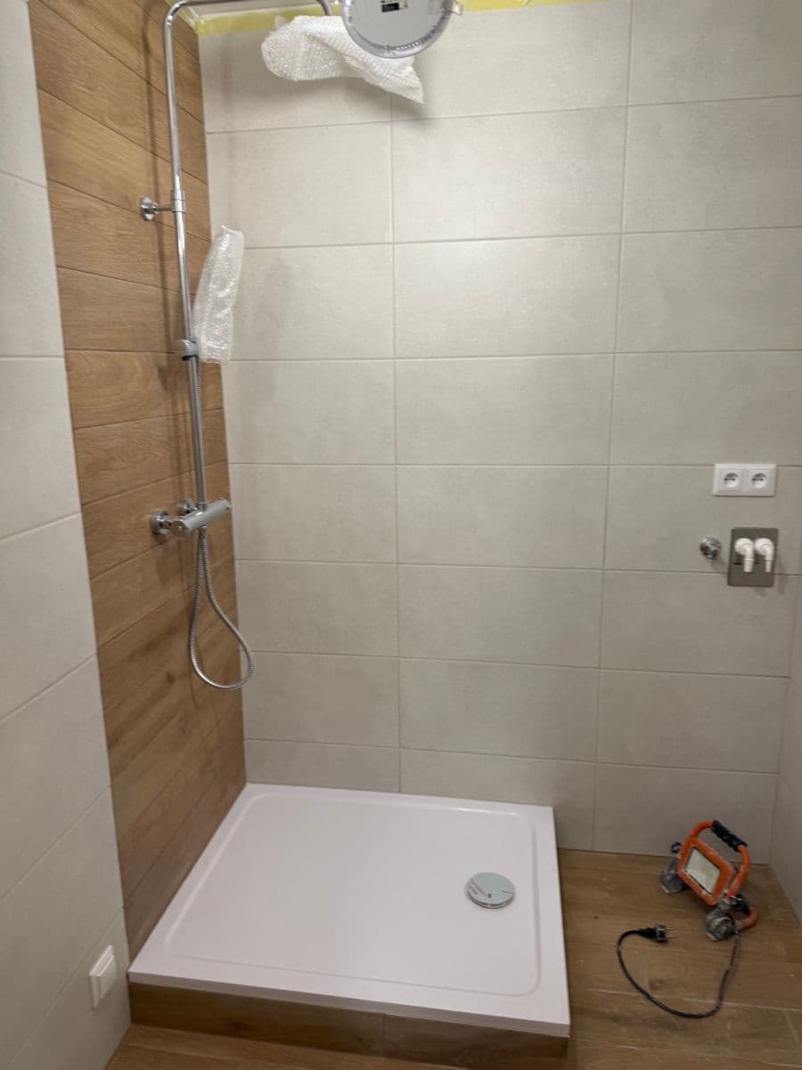 2 bedroom with open-plan kitchen flat to rent, 74 m², Augustinova, Prague, Prague 2 bedroom with open-plan kitchen flat to rent, 74 m², Augustinova, Prague, Prague
