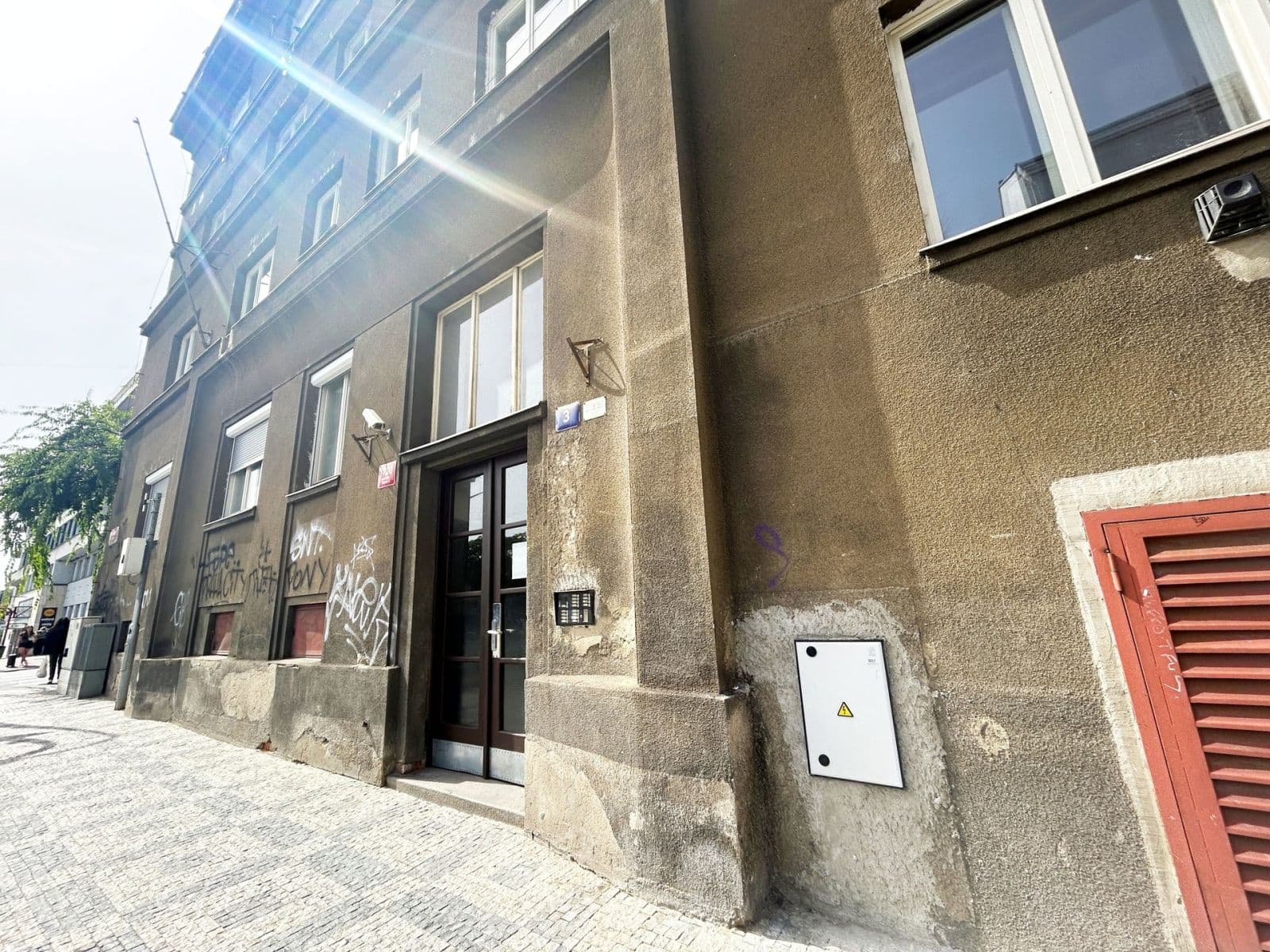 1 bedroom with open-plan kitchen flat to rent, 45 m², Stroupežnického, Prague, Prague 1 bedroom with open-plan kitchen flat to rent, 45 m², Stroupežnického, Prague, Prague