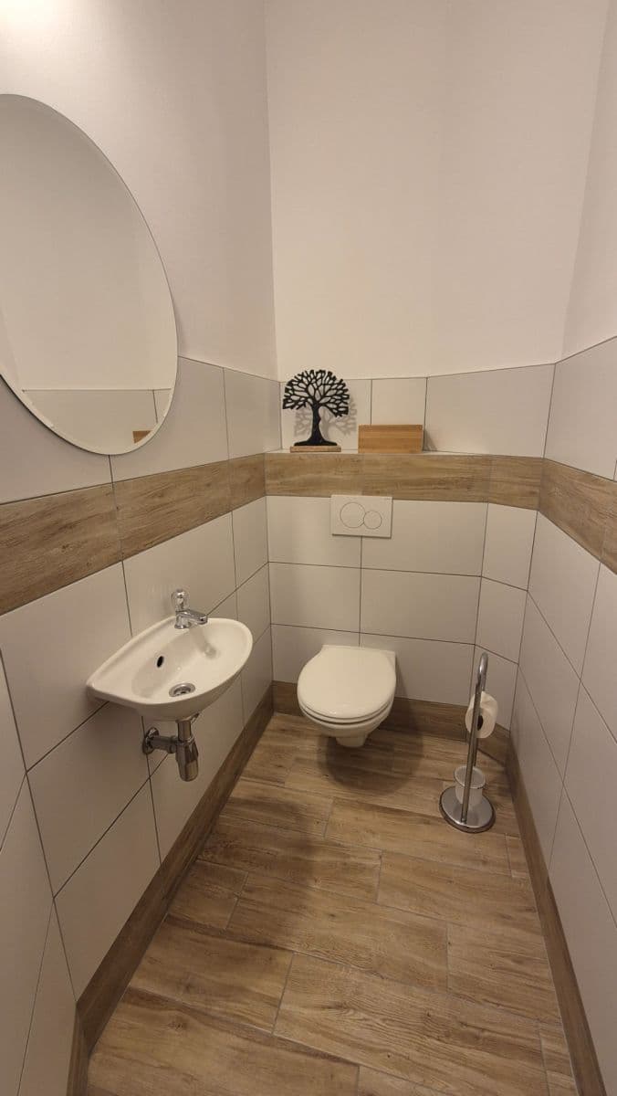 3 bedroom flat to rent, 82 m², Sládkovičova, Bratislava - mestská časť Staré Mesto, Bratislavský Region 3 bedroom flat to rent, 82 m², Sládkovičova, Bratislava - mestská časť Staré Mesto, Bratislavský Region
