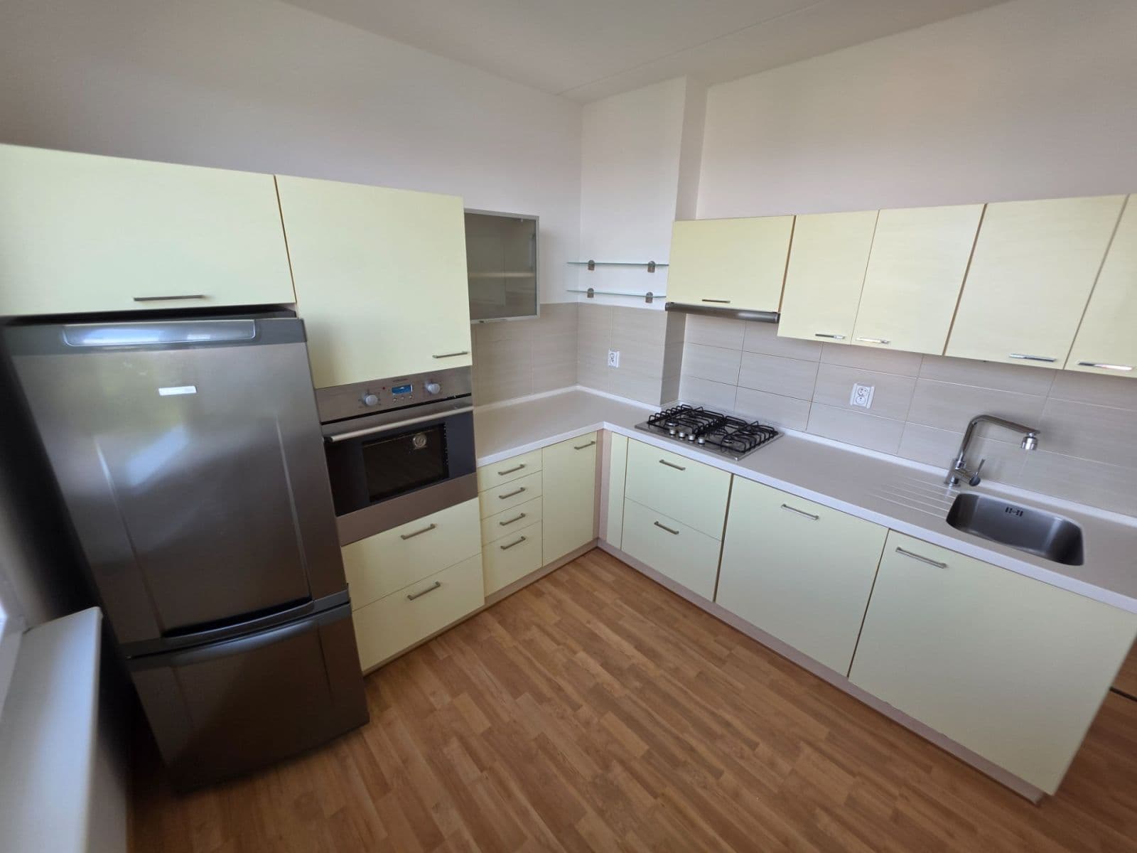 Studio flat to rent, 40 m², Imrychova, Prague, Prague Studio flat to rent, 40 m², Imrychova, Prague, Prague