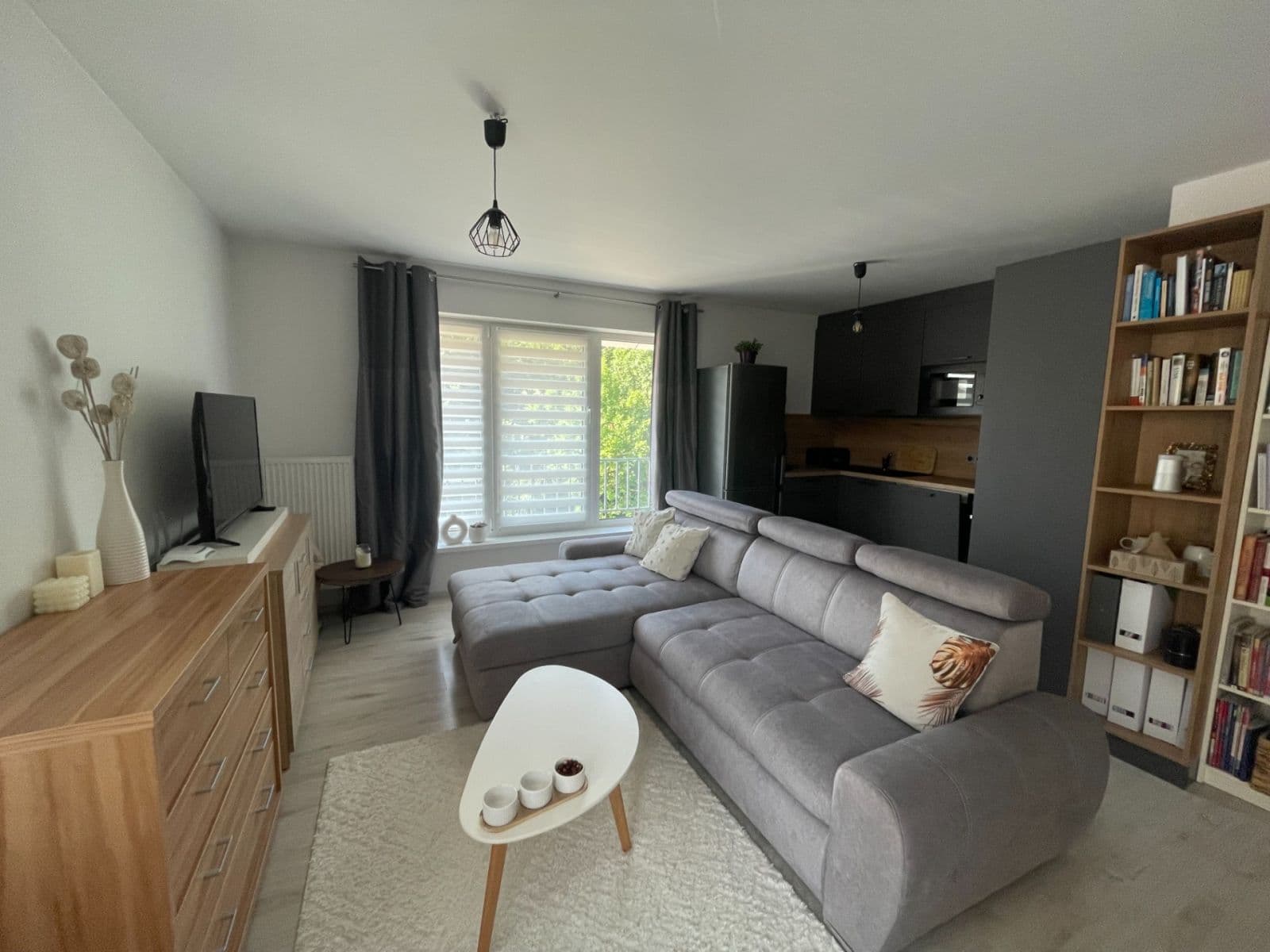2 bedroom with open-plan kitchen flat to rent, 69 m², Vrbová, Kunice, Středočeský Region 2 bedroom with open-plan kitchen flat to rent, 69 m², Vrbová, Kunice, Středočeský Region