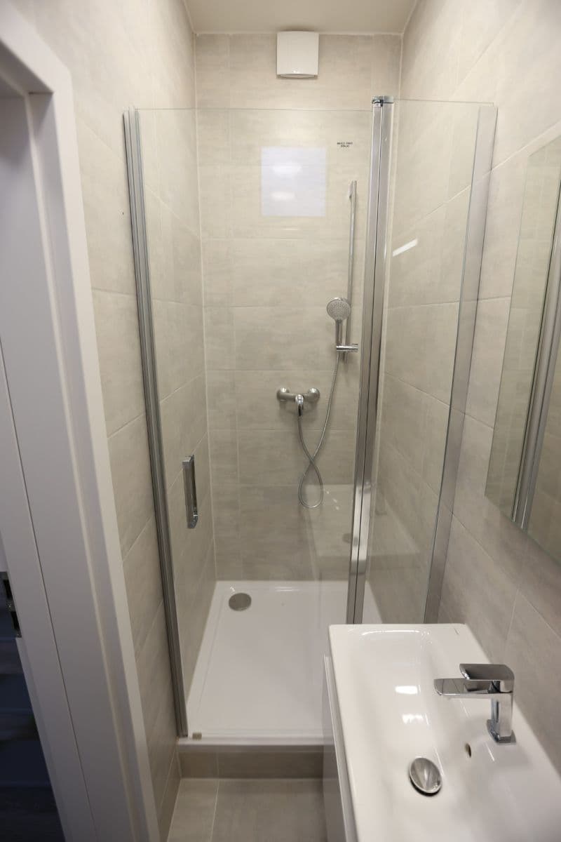 Studio flat to rent, 35 m², Kubelíkova, Prague, Prague Studio flat to rent, 35 m², Kubelíkova, Prague, Prague