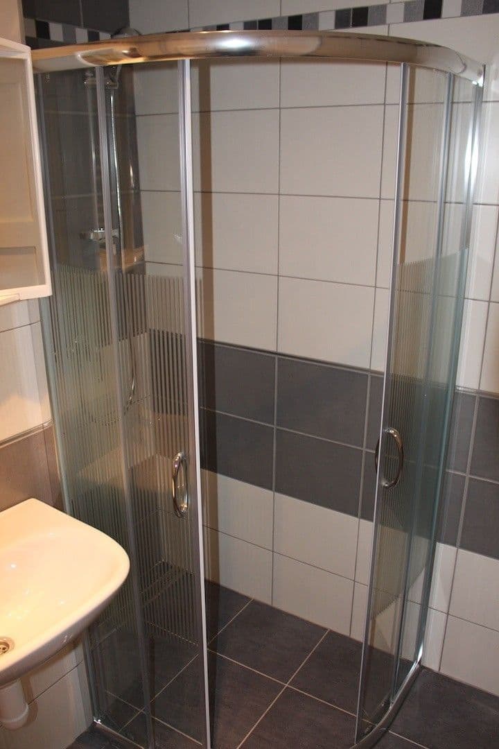 Studio flat to rent, 24 m², Jerevanská, Prague, Prague Studio flat to rent, 24 m², Jerevanská, Prague, Prague