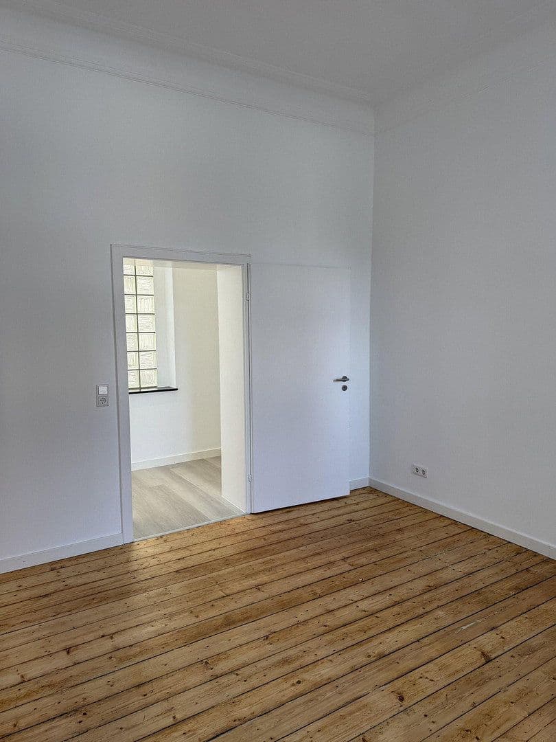 3 bedroom flat to rent, 80 m², Maternusstraße 39, Köln, North Rhine-Westphalia 3 bedroom flat to rent, 80 m², Maternusstraße 39, Köln, North Rhine-Westphalia