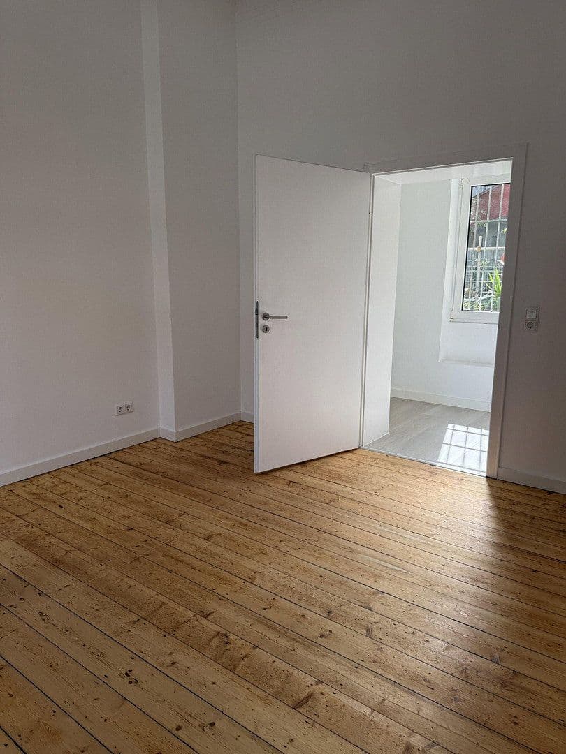 3 bedroom flat to rent, 80 m², Maternusstraße 39, Köln, North Rhine-Westphalia 3 bedroom flat to rent, 80 m², Maternusstraße 39, Köln, North Rhine-Westphalia