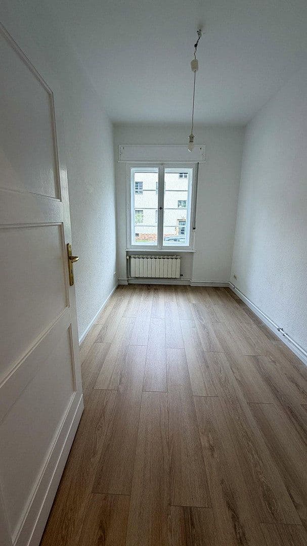 3 bedroom flat for sale, 64 m², Laehrscher Jagdweg, Berlin, Berlin 3 bedroom flat for sale, 64 m², Laehrscher Jagdweg, Berlin, Berlin