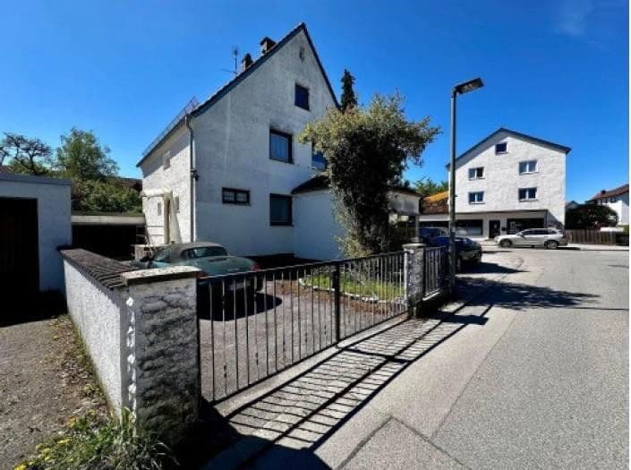 house to rent, 140 m², Frühlingstr. 27, Germering, Bavaria house to rent, 140 m², Frühlingstr. 27, Germering, Bavaria