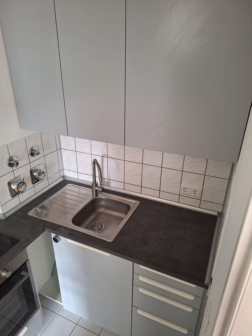 1 bedroom flat to rent, 40 m², Kölner Straße 7a, Frechen, North Rhine-Westphalia 1 bedroom flat to rent, 40 m², Kölner Straße 7a, Frechen, North Rhine-Westphalia