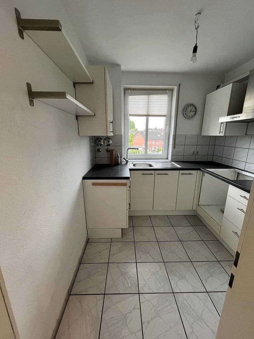 4 bedroom flat to rent, 99 m², Mönchengladbach, North Rhine-Westphalia 4 bedroom flat to rent, 99 m², Mönchengladbach, North Rhine-Westphalia