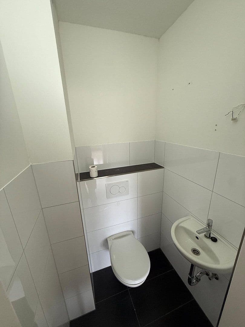 2 bedroom with open-plan kitchen flat to rent, 81 m², Handwerksweg 14, Bochum, North Rhine-Westphalia 2 bedroom with open-plan kitchen flat to rent, 81 m², Handwerksweg 14, Bochum, North Rhine-Westphalia