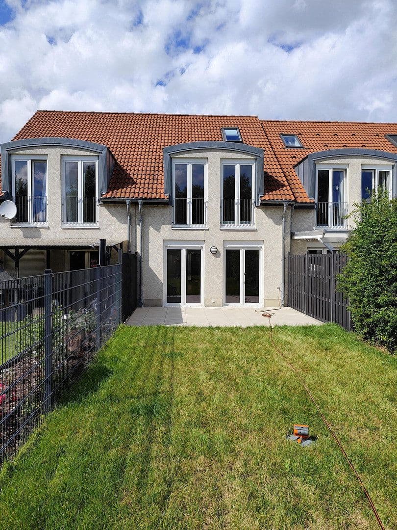 house for sale, 124 m², Fredersdorf-Vogelsdorf, Brandenburg house for sale, 124 m², Fredersdorf-Vogelsdorf, Brandenburg