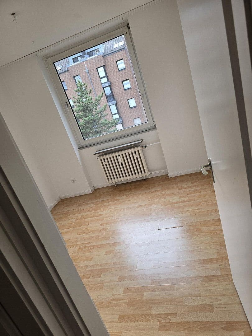 flat to rent, 74 m², Gatherweg 131, Düsseldorf, North Rhine-Westphalia flat to rent, 74 m², Gatherweg 131, Düsseldorf, North Rhine-Westphalia