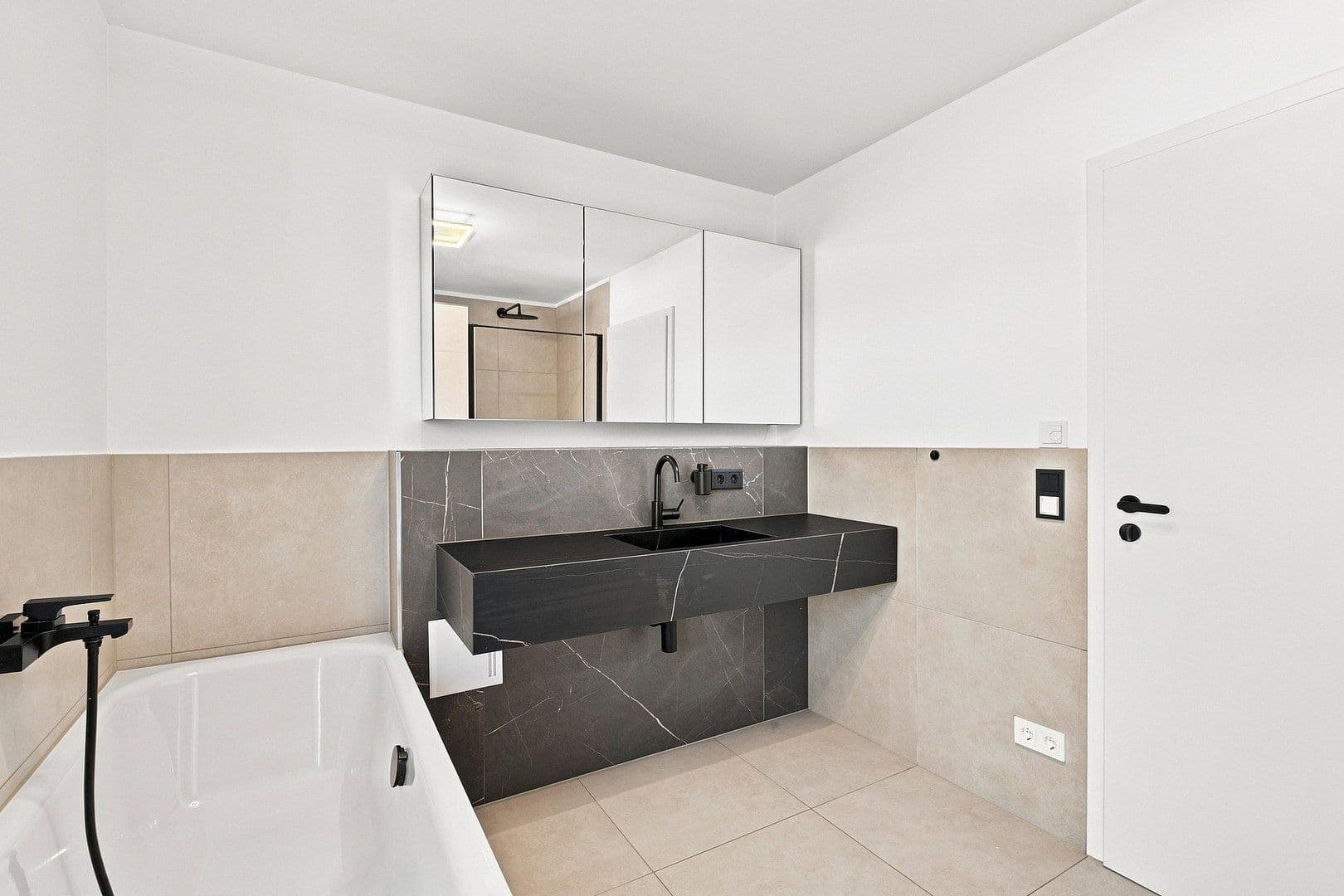 house for sale, 140 m², Goteboldstr. 48c, München, Bavaria house for sale, 140 m², Goteboldstr. 48c, München, Bavaria
