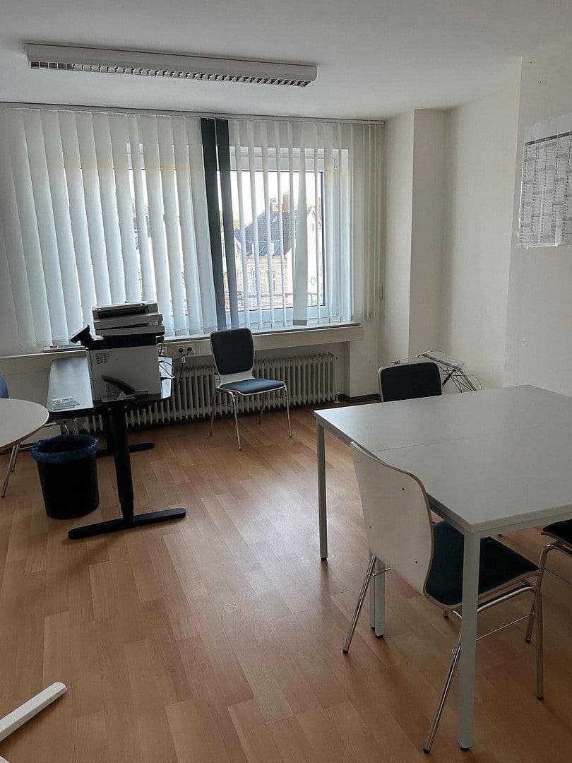 office to rent, 150 m², Detmold, North Rhine-Westphalia office to rent, 150 m², Detmold, North Rhine-Westphalia