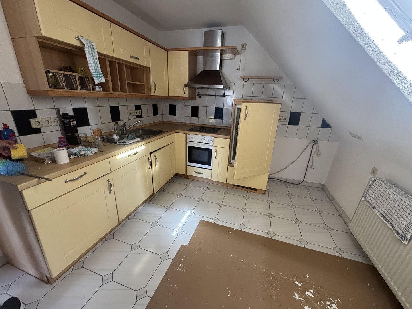 1 bedroom with open-plan kitchen flat to rent, 60 m², Lindenweg 5, Erkenbrechtsweiler, Baden-Württemberg 1 bedroom with open-plan kitchen flat to rent, 60 m², Lindenweg 5, Erkenbrechtsweiler, Baden-Württemberg