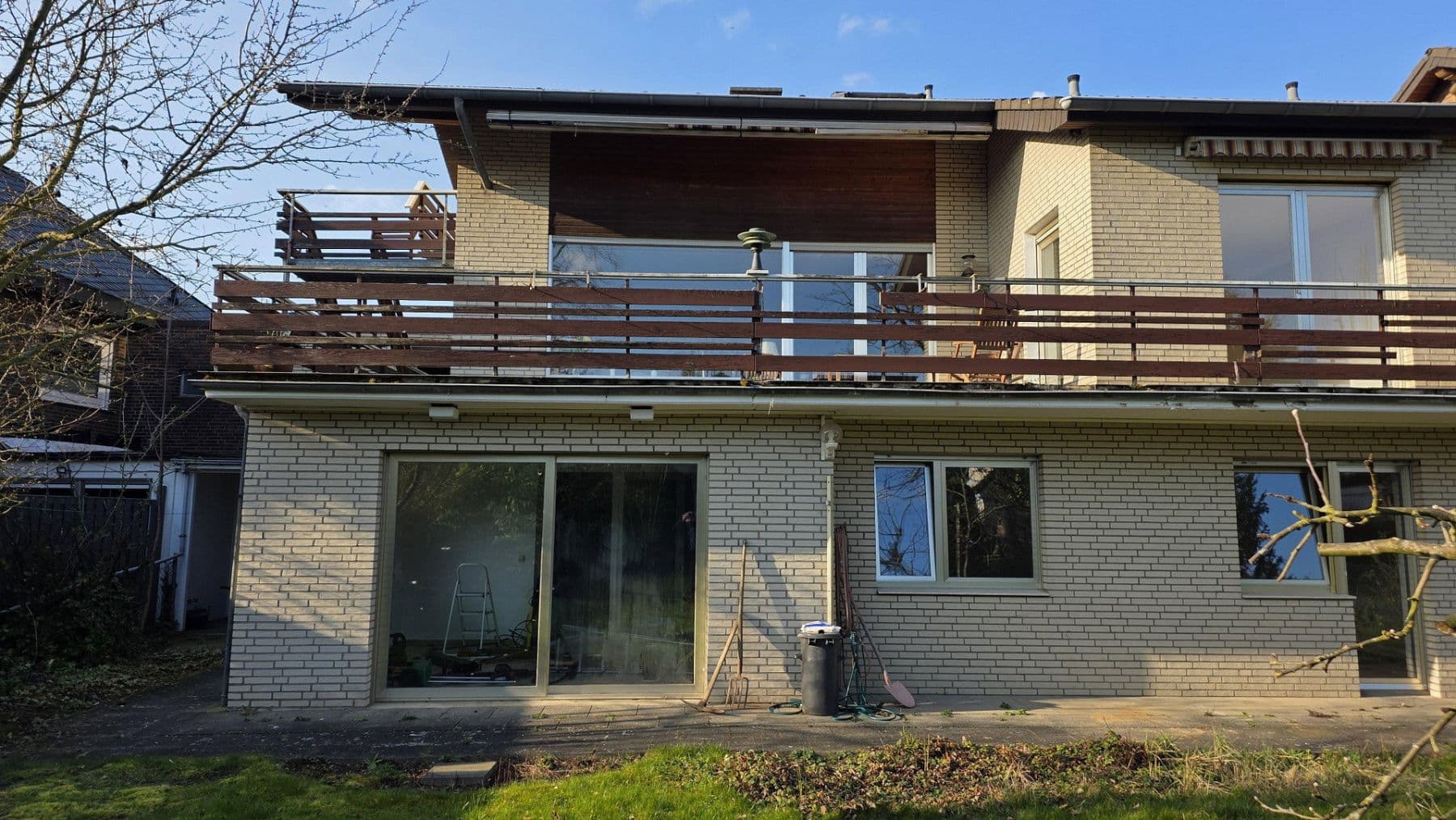 house for sale, 204 m², Lipper Berg 51, Bedburg, North Rhine-Westphalia house for sale, 204 m², Lipper Berg 51, Bedburg, North Rhine-Westphalia