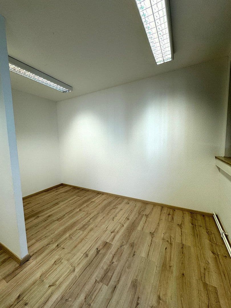 office for sale, 220 m², Pillenreuther Str. 14, Nürnberg, Bavaria office for sale, 220 m², Pillenreuther Str. 14, Nürnberg, Bavaria