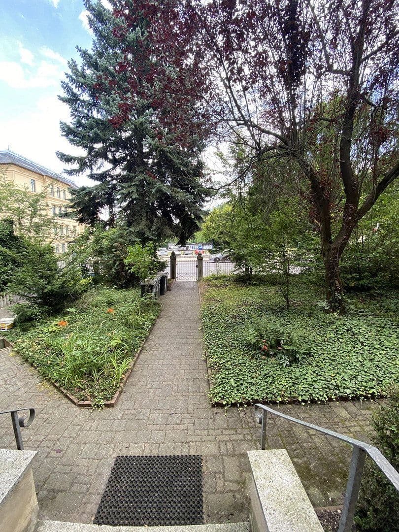 1 bedroom with open-plan kitchen flat to rent, 72 m², Altenburg, Thuringia 1 bedroom with open-plan kitchen flat to rent, 72 m², Altenburg, Thuringia