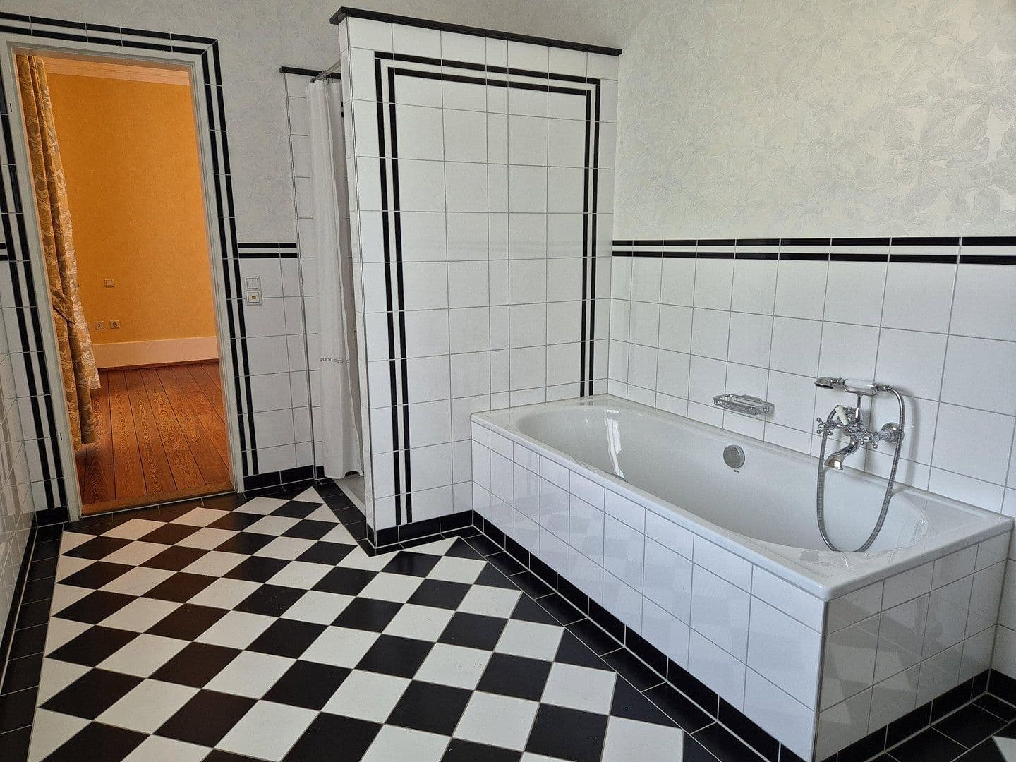 house for sale, 350 m², Schopfheim, Baden-Württemberg house for sale, 350 m², Schopfheim, Baden-Württemberg