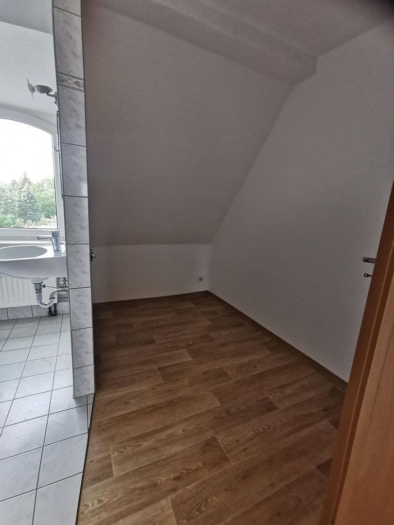 2 bedroom flat to rent, 51 m², Teuchern, Saxony-Anhalt 2 bedroom flat to rent, 51 m², Teuchern, Saxony-Anhalt