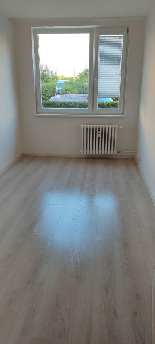1 bedroom with open-plan kitchen flat to rent, 50 m², Janovská, Prague, Prague 1 bedroom with open-plan kitchen flat to rent, 50 m², Janovská, Prague, Prague