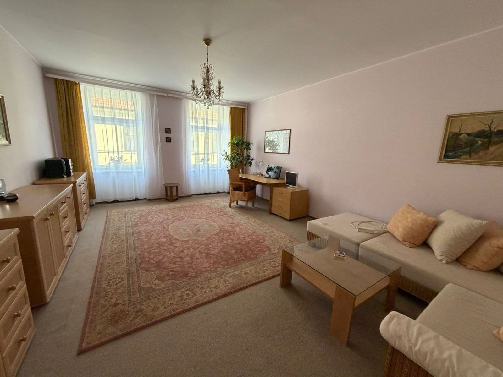 2 bedroom flat to rent, 80 m², Revoluční, Chomutov, Ústecký Region 2 bedroom flat to rent, 80 m², Revoluční, Chomutov, Ústecký Region