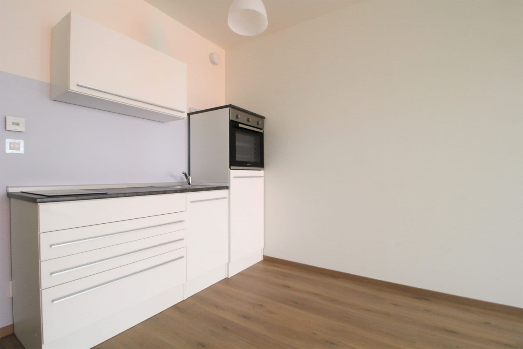 Studio flat to rent, 43 m², Choceradská, Prague, Prague Studio flat to rent, 43 m², Choceradská, Prague, Prague