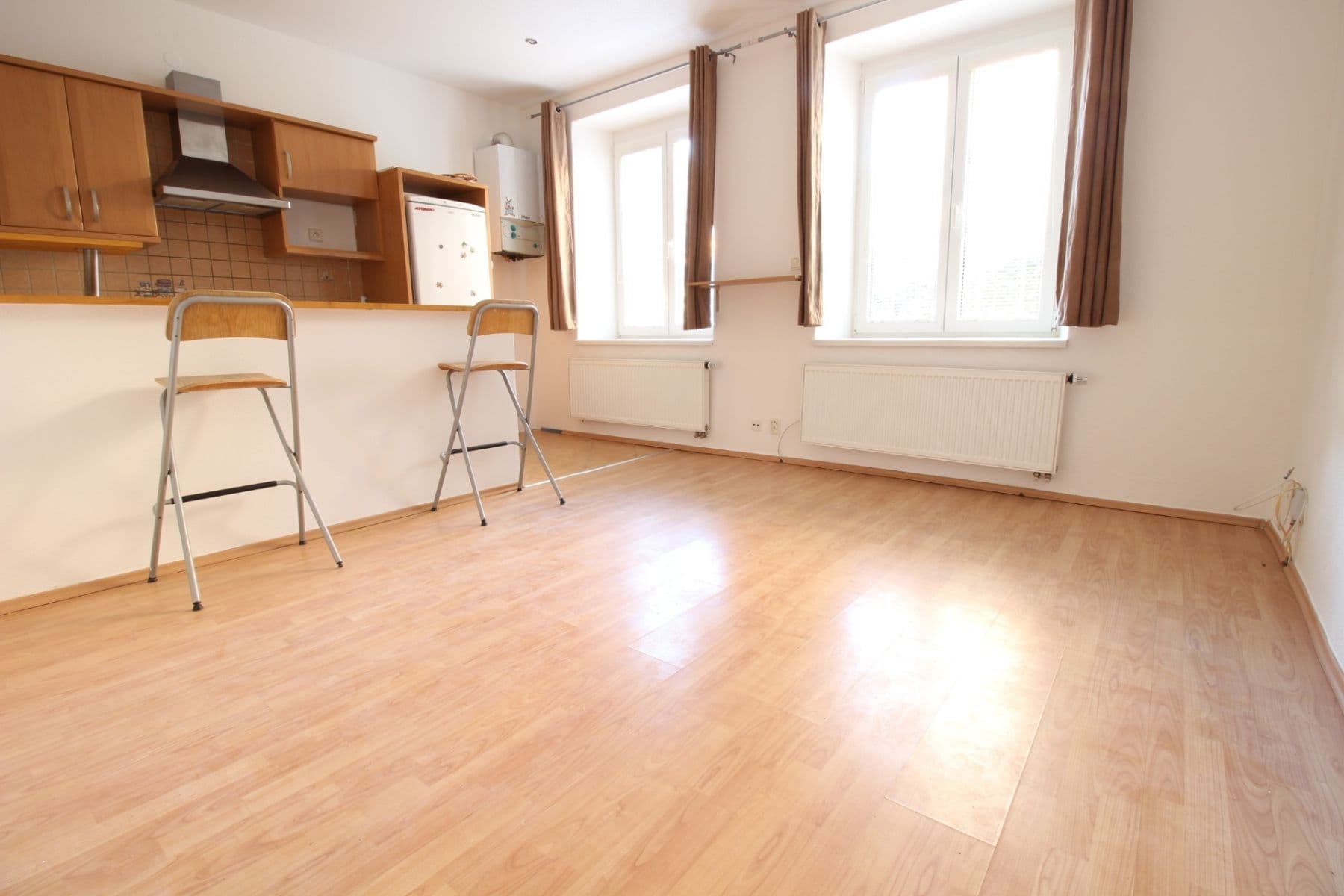 1 bedroom with open-plan kitchen flat to rent, 36 m², Píseckého, Prague, Prague 1 bedroom with open-plan kitchen flat to rent, 36 m², Píseckého, Prague, Prague